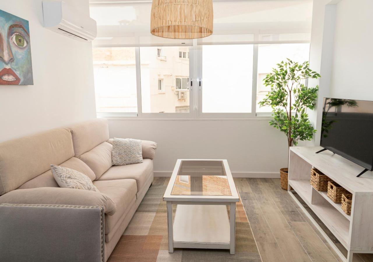 Apartamento Melina Arlu - Barrio Soho Málaga Buitenkant foto